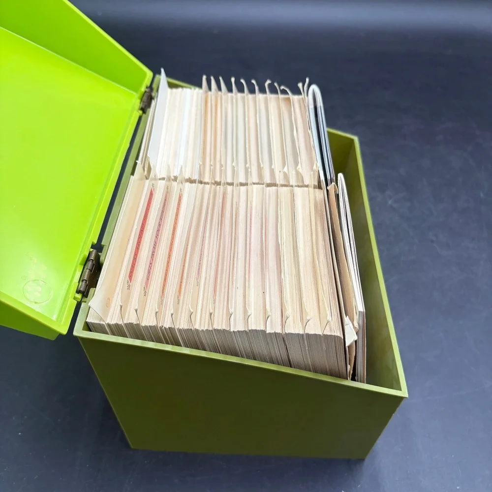 Vtg MCM Betty Crocker Recipe Card Library Avocado Green Box 1971 Decor